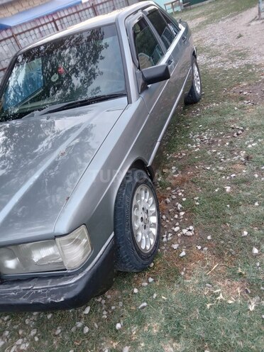 Mercedes 190 1989, 300,011 km - 2.0 л - Göyçay