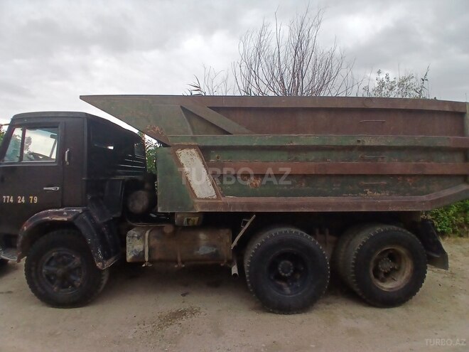 KamAz 5511 1987, 800,000 km - 11.0 l - Salyan