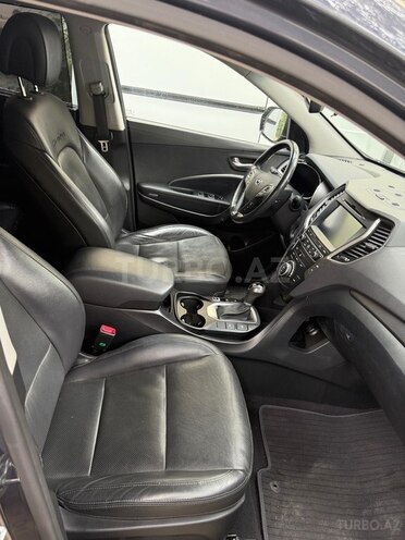 Hyundai Santa Fe-11