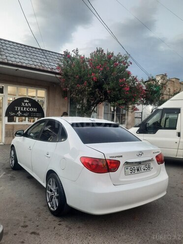 Hyundai Elantra 2009, 300,000 km - 1.6 l - Bakı