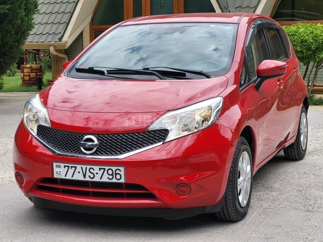 Nissan Note-2