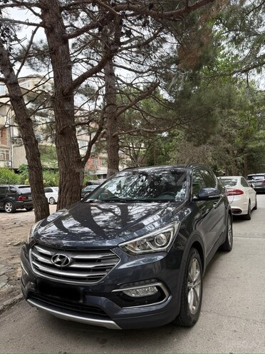 Hyundai Santa Fe-1