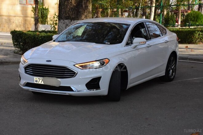 Ford Fusion 2019, 135,000 km - 1.5 l - Yevlax