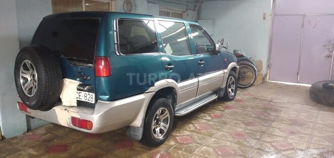 Nissan Terrano 1996, 560,000 km - 2.7 l - Gəncə