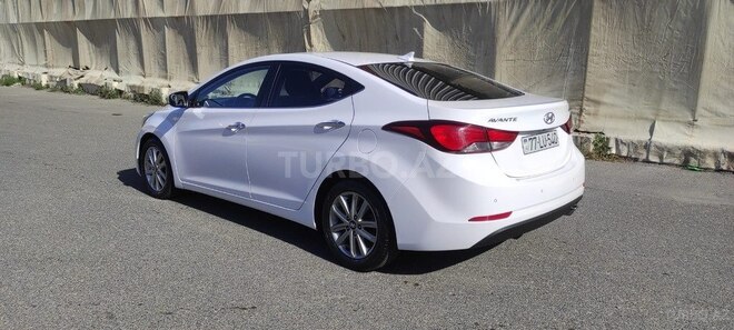 Hyundai Avante 2014, 126,000 km - 1.6 л - Bakı