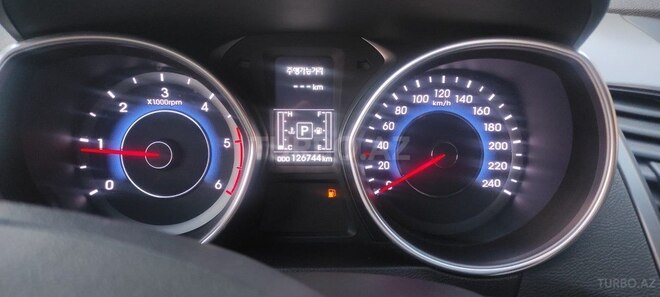 Hyundai Avante 2014, 126,000 km - 1.6 л - Bakı
