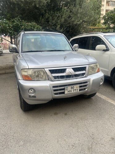 Mitsubishi Pajero 2004, 350,000 km - 3.0 л - Bakı