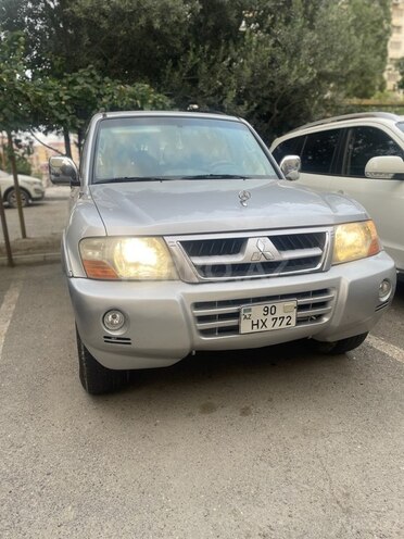 Mitsubishi Pajero 2004, 350,000 km - 3.0 л - Bakı