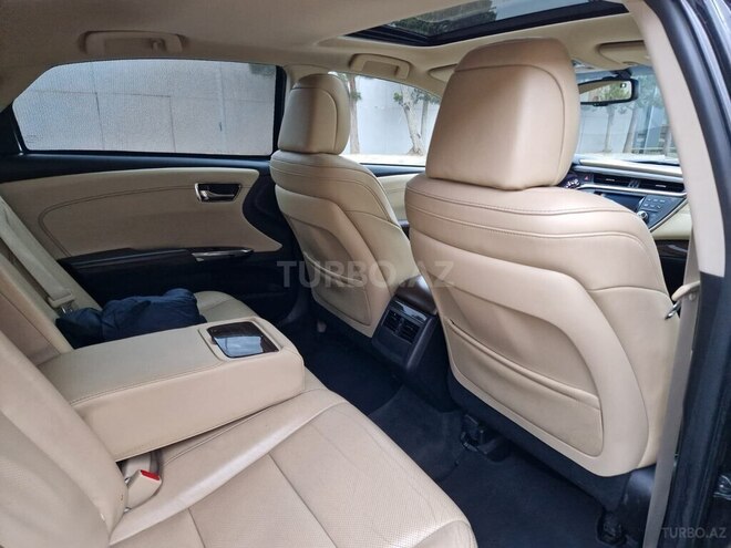 Toyota Avalon-11