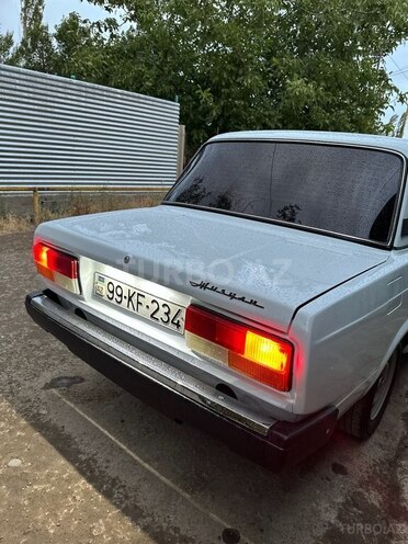 LADA (VAZ) 2107-2