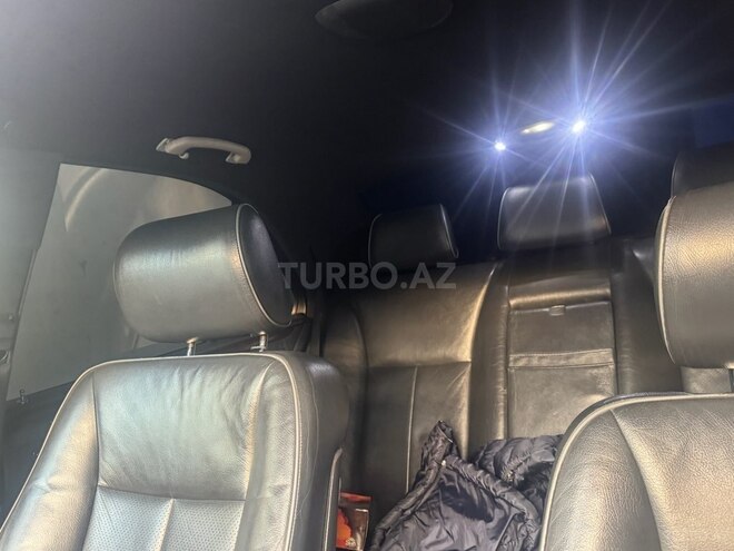 Mercedes E 270 2001, 468,000 km - 2.7 l - Bakı