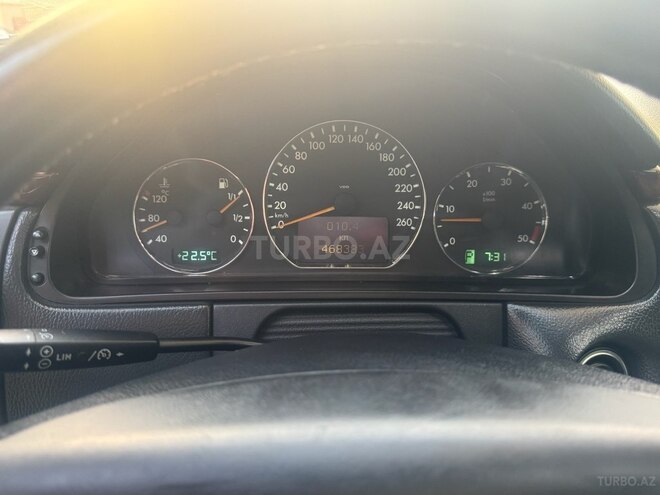 Mercedes E 270 2001, 468,000 km - 2.7 l - Bakı