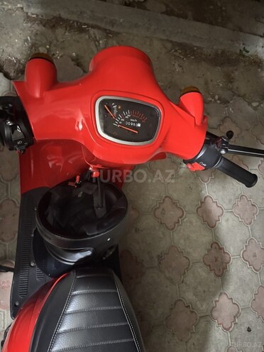 Vespa  2023, 1,400 km - 0.1 l - Bakı