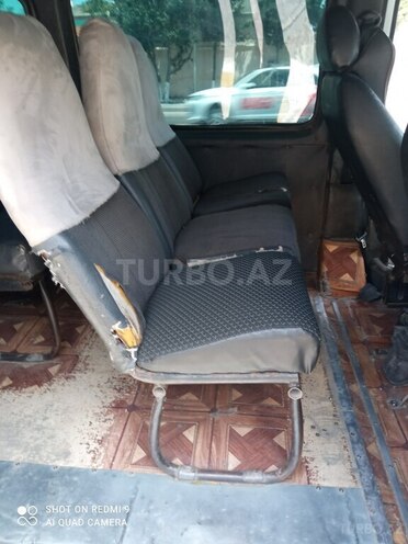 Ford Transit-5