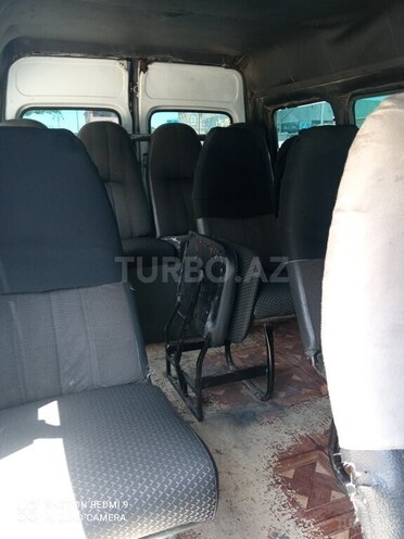 Ford Transit-3