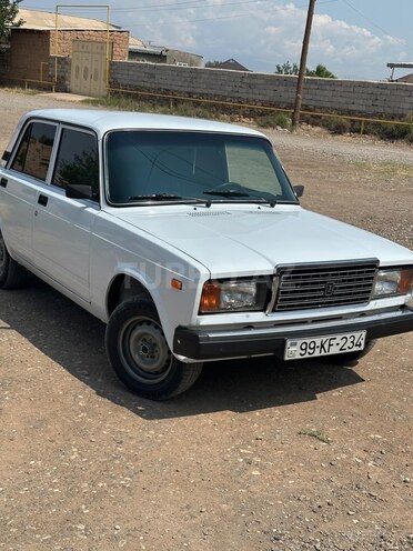 LADA (VAZ) 2107-5