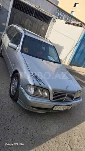 Mercedes C 220 d 2000, 395,000 km - 2.2 л - Bakı