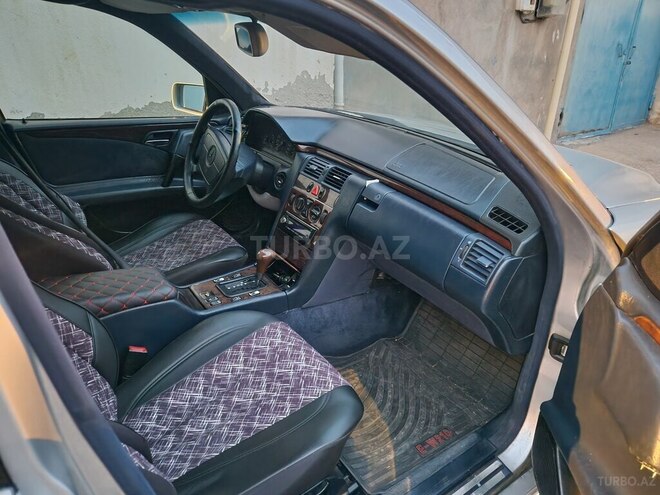 Mercedes E 230 1995, 480,000 km - 2.3 l - Bakı