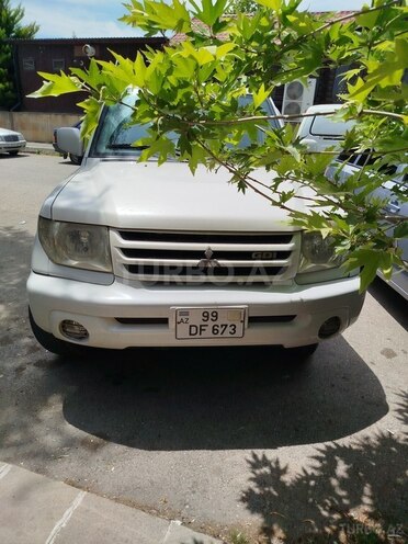 Mitsubishi Pajero io 2000, 258,749 km - 2.0 л - Quba