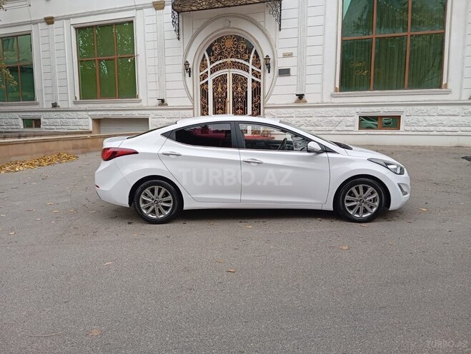 Hyundai Elantra 2015, 195,000 km - 1.6 l - Bakı