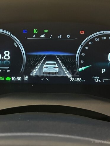 Toyota Camry-12