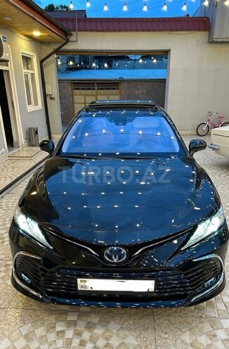 Toyota Camry-1