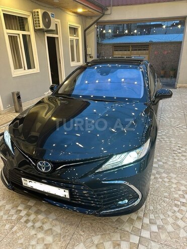 Toyota Camry-15