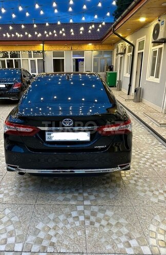 Toyota Camry-18