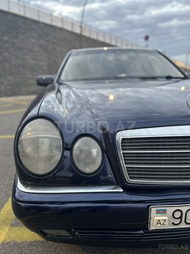 Mercedes E 240 1999, 505,000 km - 2.4 l - Bakı