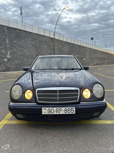 Mercedes E 240 1999, 505,000 km - 2.4 l - Bakı