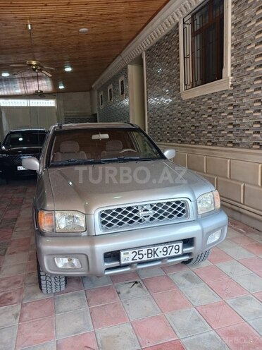 Nissan Pathfinder 2000, 360,000 km - 3.3 l - Gəncə