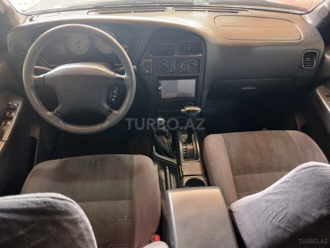 Nissan Pathfinder 2000, 360,000 km - 3.3 l - Gəncə