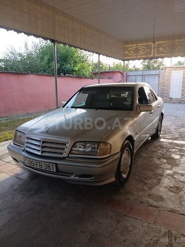 Mercedes C 200 1999, 300,000 km - 2.0 l - Kürdəmir