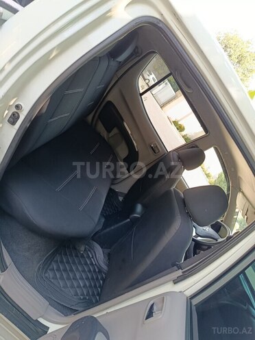 Mitsubishi L200 2014, 176,000 km - 2.5 l - Bakı