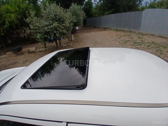 Mercedes E 220 d 1998, 472,146 km - 2.2 l - Masallı