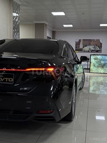 Toyota Avalon-8