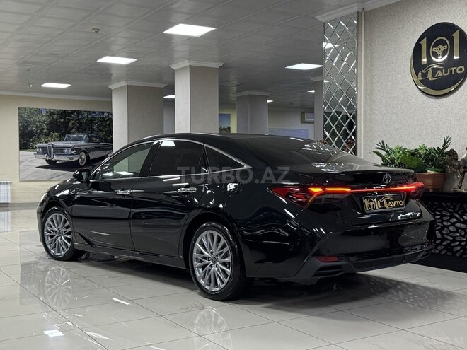 Toyota Avalon-10