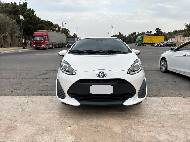 Toyota Aqua 2017, 83,000 km - 1.5 l - Bakı