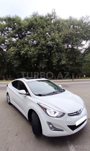 Hyundai Elantra 2015, 98,600 km - 1.8 л - Masallı