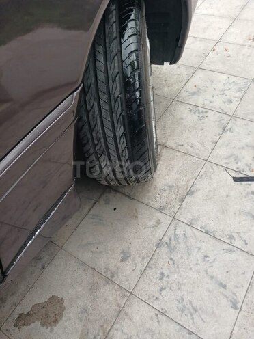 Mercedes C 180 1995, 456,000 km - 1.8 l - Qazax