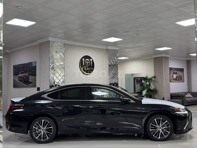 Lexus ES 300h-7