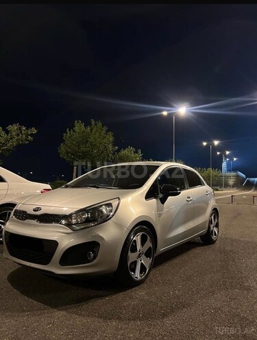 Kia Rio 2011, 250,000 km - 1.1 l - Bakı