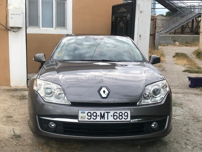 Renault Laguna-1