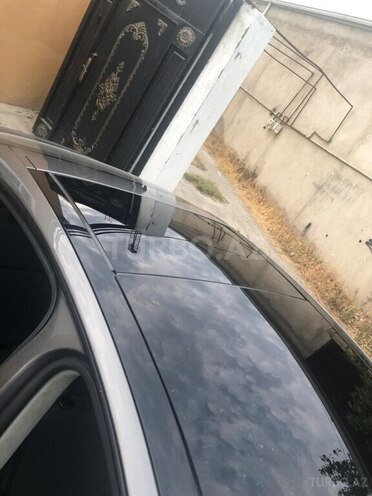 Renault Laguna-10