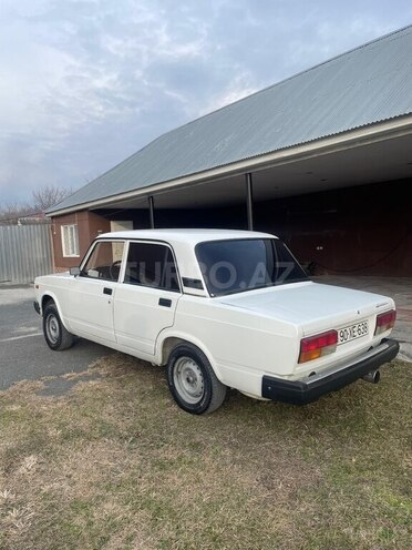 LADA (VAZ) 2107 2007, 75,000 km - 1.6 л - Zaqatala