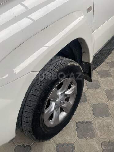 Toyota Land Cruiser Prado 2007, 290,000 km - 2.7 l - Bakı