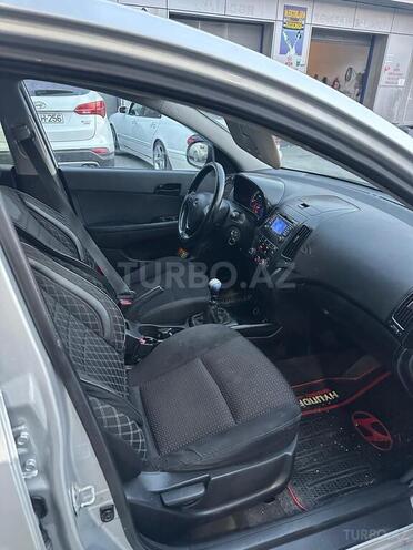 Hyundai i30 2008, 400,000 km - 1.6 l - Qəbələ