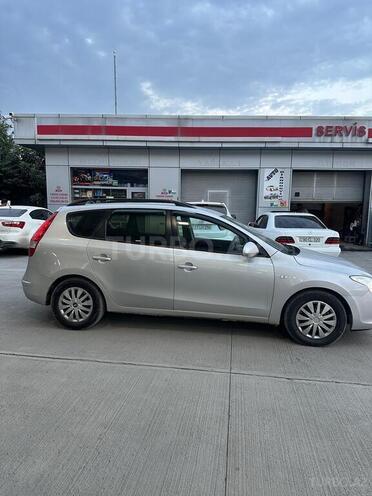 Hyundai i30 2008, 400,000 km - 1.6 l - Qəbələ