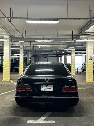Mercedes E 240 1999, 482,000 km - 2.4 l - Bakı