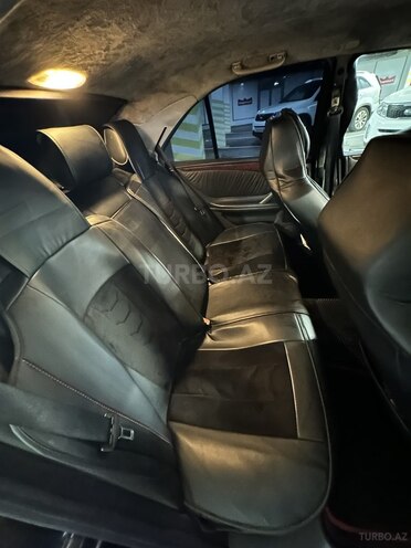 Mercedes E 240 1999, 482,000 km - 2.4 l - Bakı